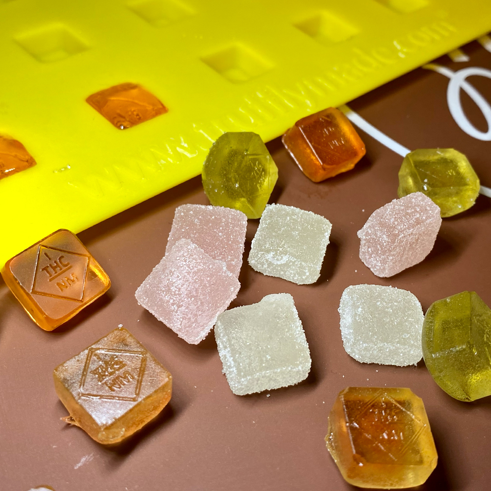 Mini rounded dice mold with candy