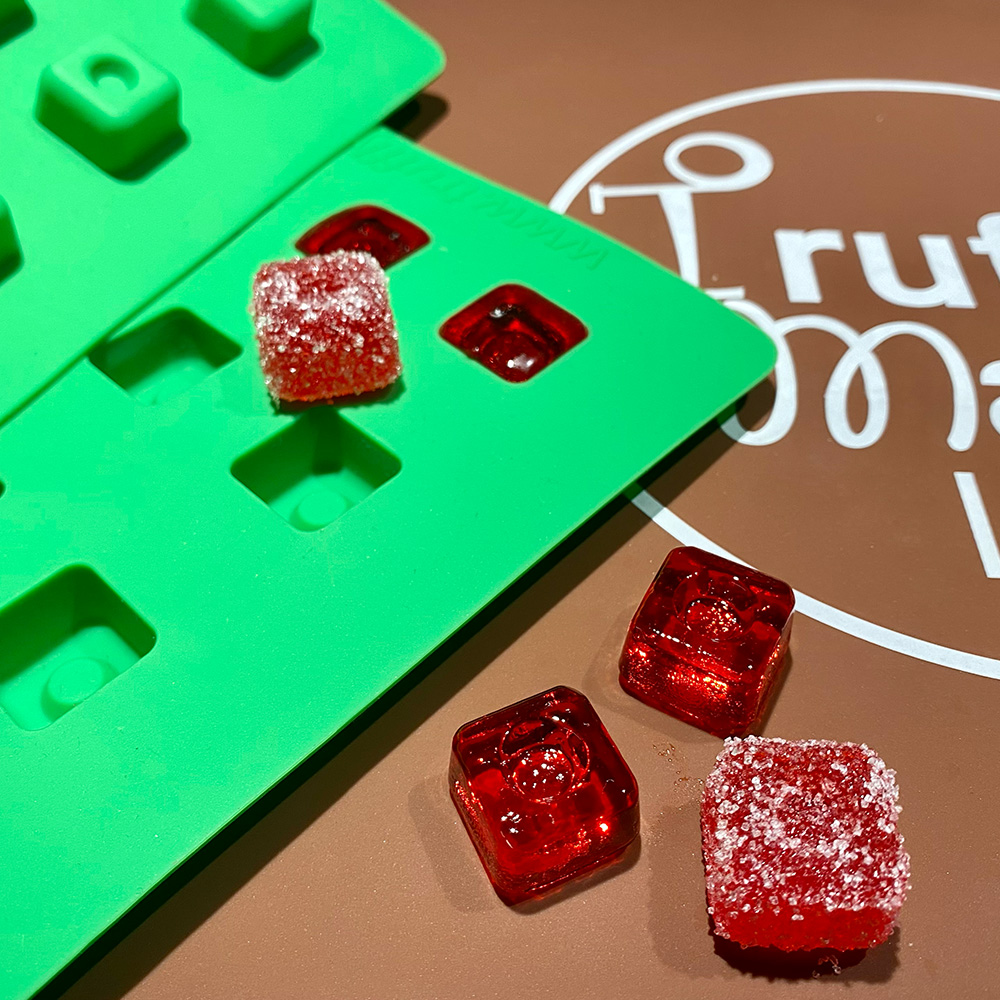 Bacarat 54 mold - Truffly Made Bacarat mold candy