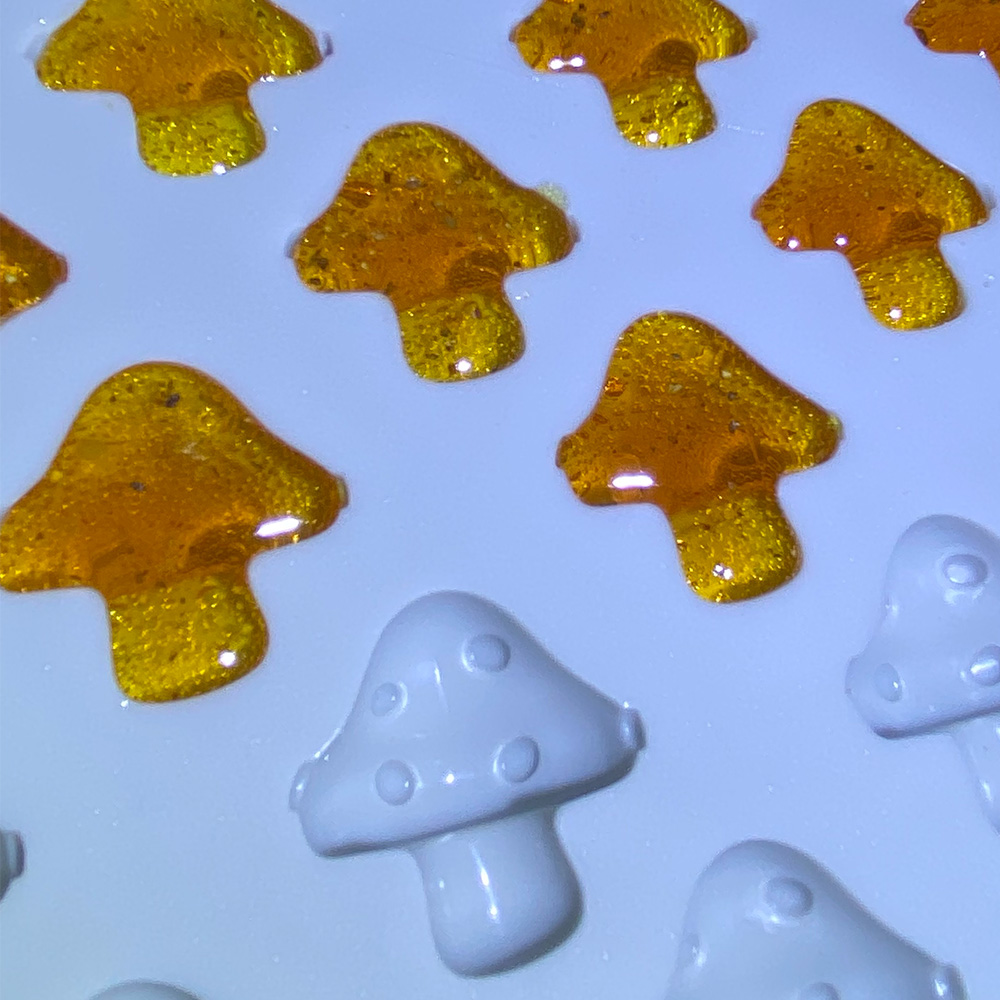 Shroom 80 mold - Truffly Made Shroom mold mushroom shaped candy
